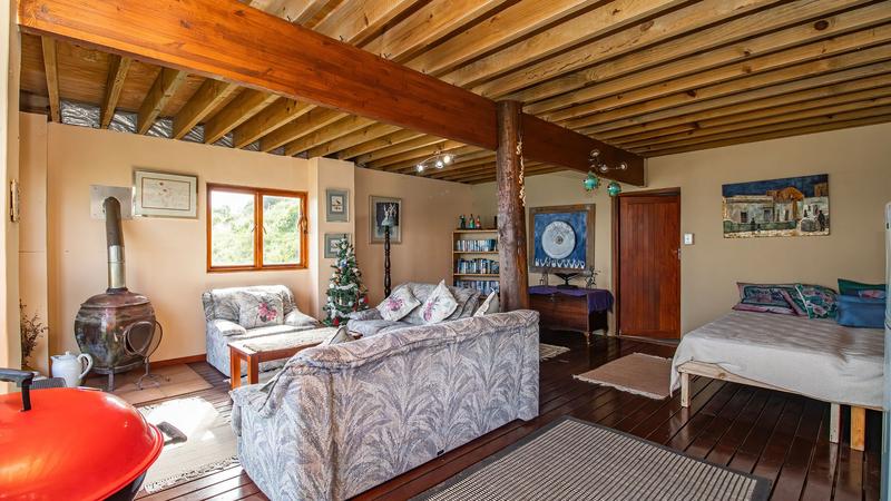 6 Bedroom Property for Sale in Outeniqua Strand Western Cape